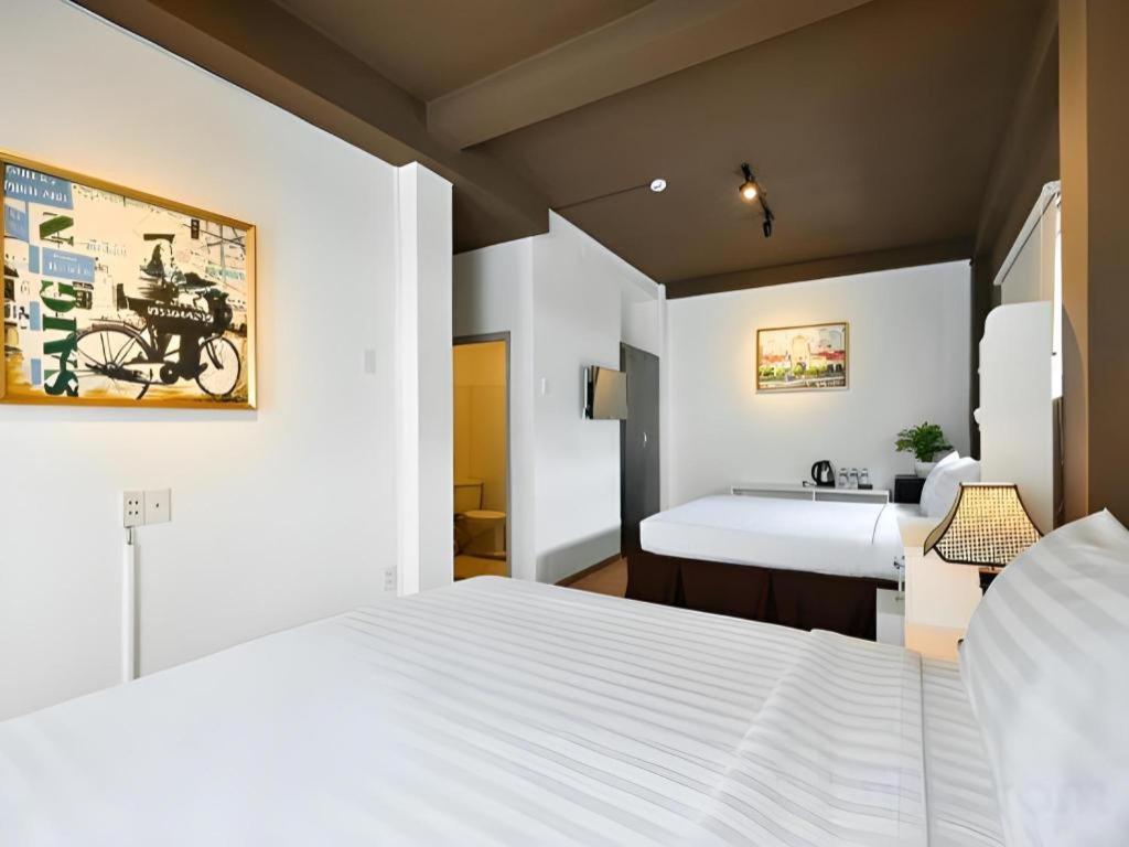 The Noble Swan Wood Park Hotel Хошимин Экстерьер фото