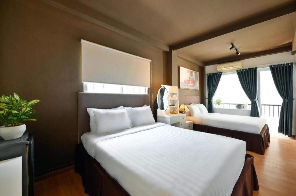 The Noble Swan Wood Park Hotel Хошимин Экстерьер фото