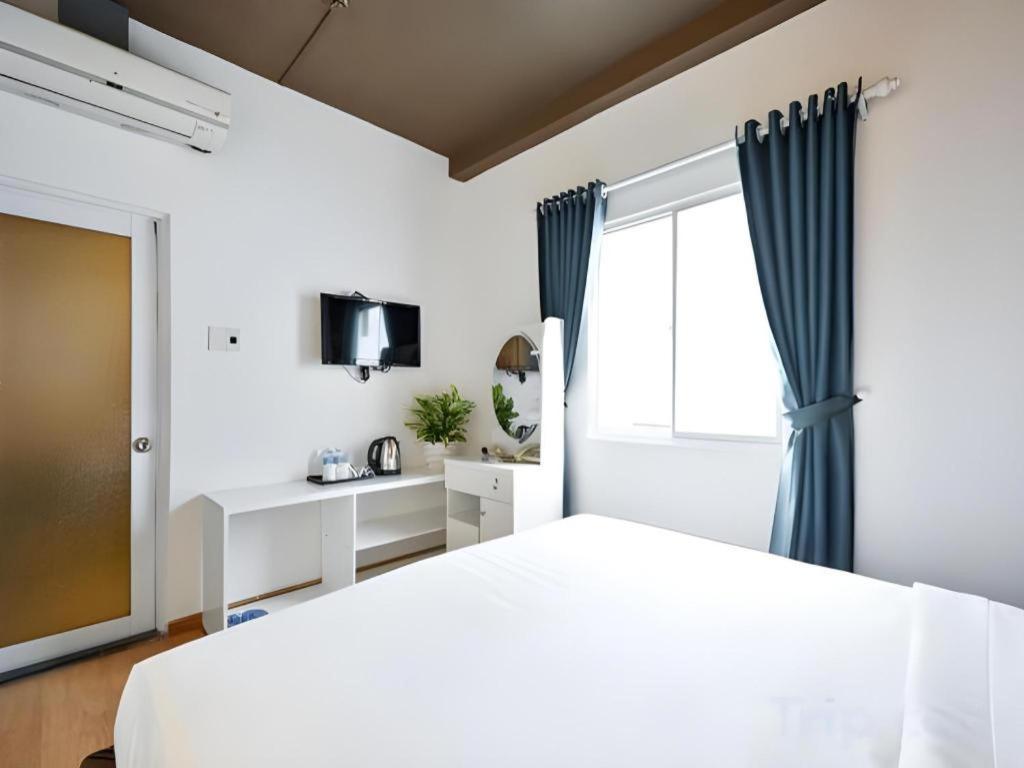 The Noble Swan Wood Park Hotel Хошимин Экстерьер фото